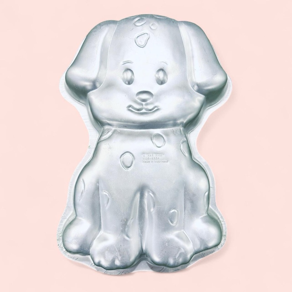 Wilton Silver Dog Cake Pan